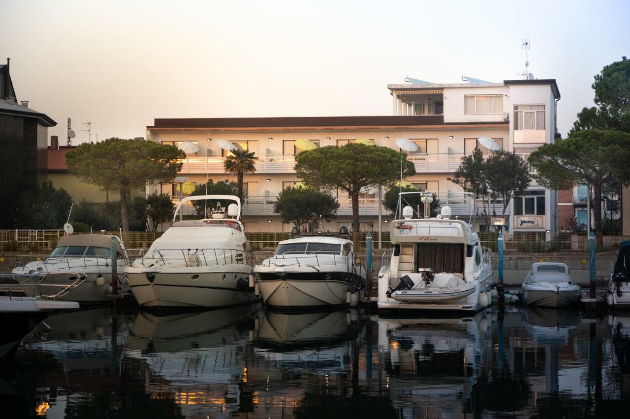 Yachting Residence リニャーノ・サッビアドーロ エクステリア 写真